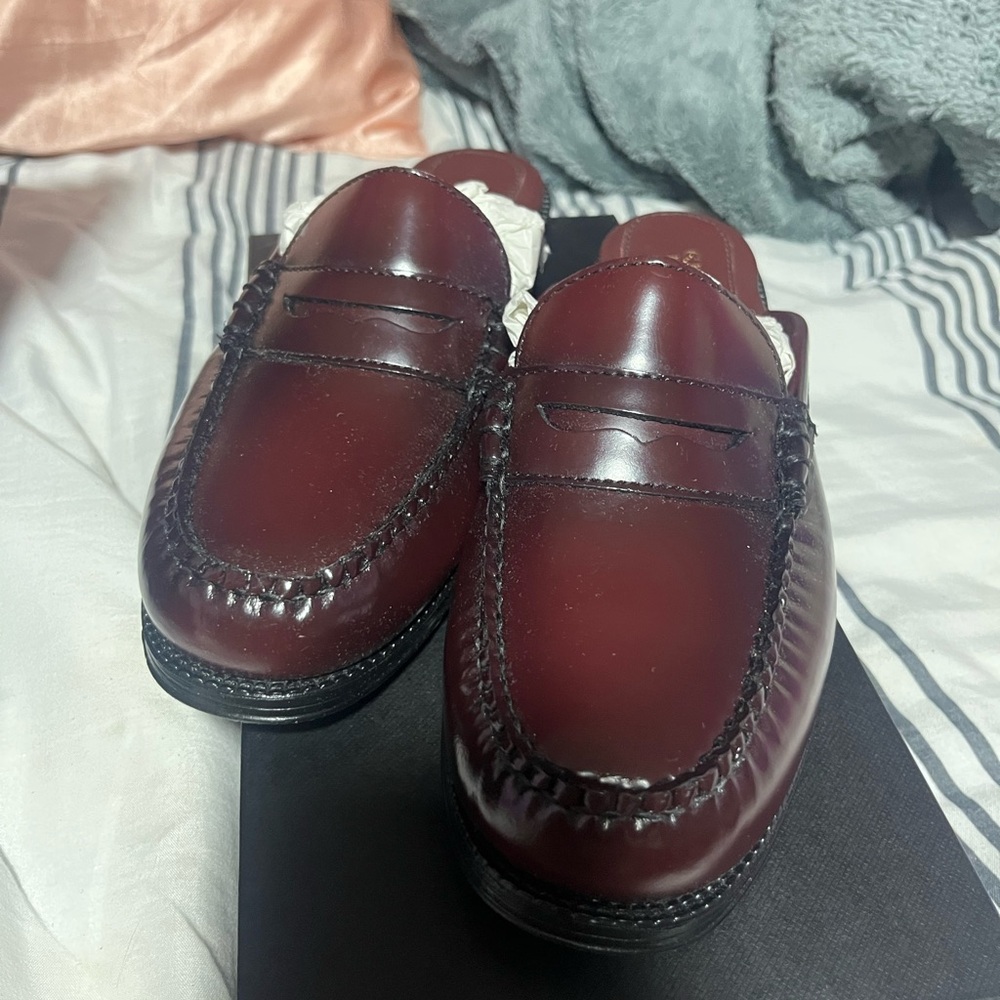 G.H. Bass & Co. Wine Leather Loafers Slip-On Classic - Picture 3 of 7